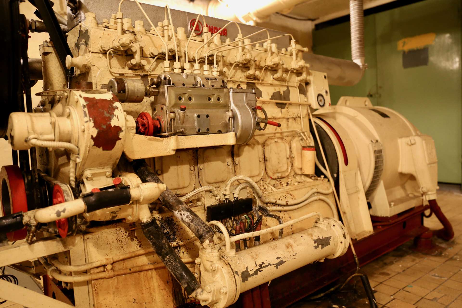 Дизельний генератор «Шкода» в бункері «Явір 51»