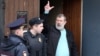 Оппозиционер Мальцев вышел на свободу после 15 суток ареста в СИЗО 