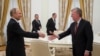 Советник Трампа встретится в Москве с Лавровым и Путиным