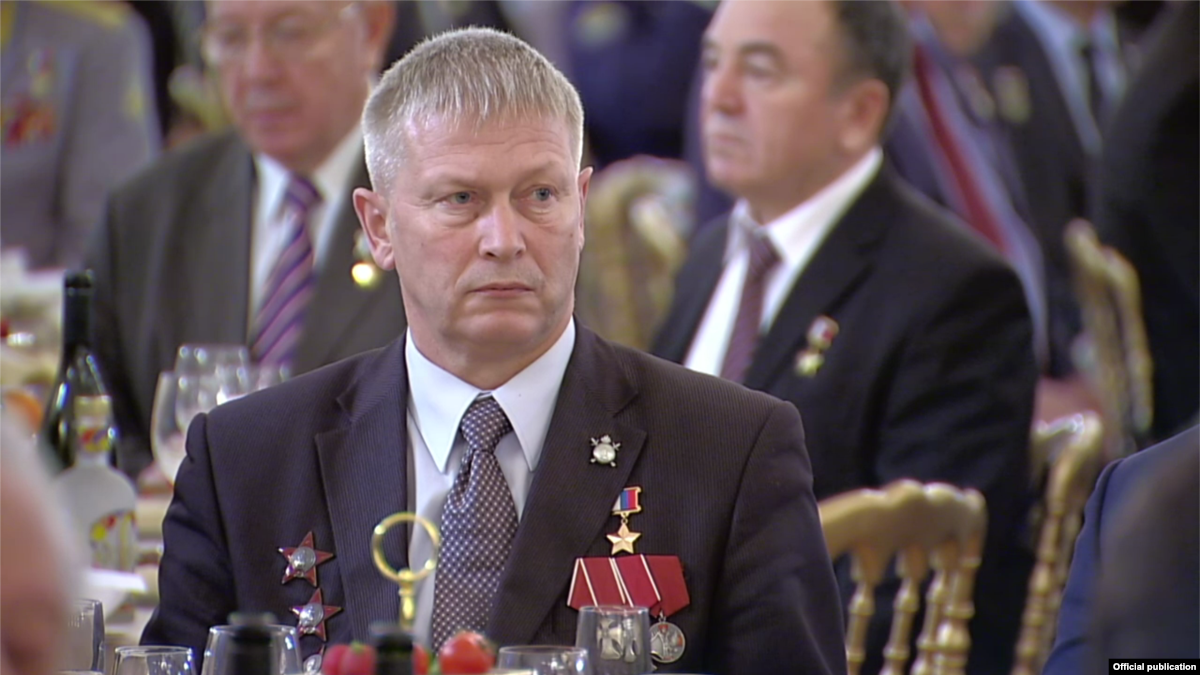 14 добровольцев: командир ЧВК Вагнера Андрей Трошев рассказал о потерях под Дейр-эз-Зором рекомендуем 14 добровольцев: командир ЧВК Вагнера Андрей Трошев рассказал о потерях под Дейр-эз-Зором рекомендации