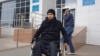 Бывший заключенный-колясочник пытается отсудить $14 тысяч у Казахстана за пытки 