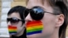 В Петербурге и Архангельской области полицейские начали вызывать трансгендерных людей на опросы – правозащитники