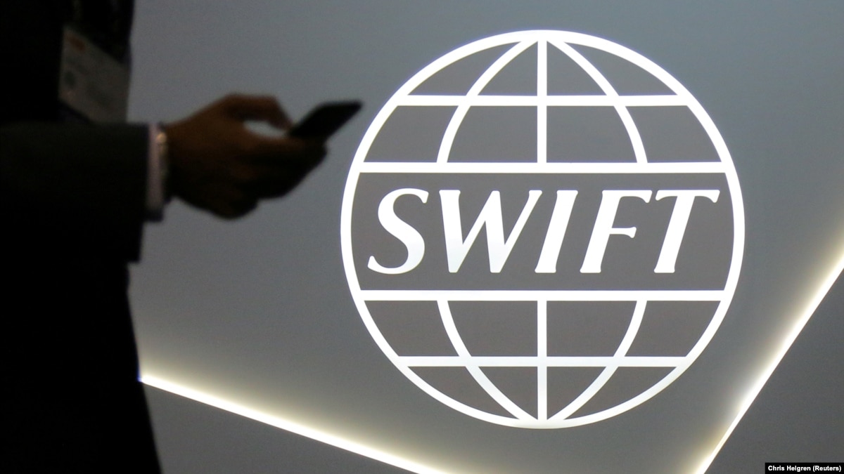 Россию не отключат от SWIFT
