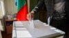 Лукашенко поручил проверить законность альтернативного подсчета голосов 