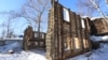 "Гнилушки" или памятники архитектуры. Почему в Томске сжигали и восстанавливали деревянные дома