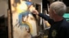 Художник, который играет с огнем: "пылающие" работы Питера Кипхерта