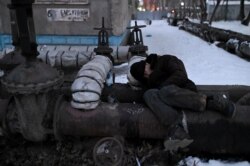 Бездомный в Омске, декабрь 2019 года. Фото: Reuters