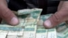 Нацбанк Таджикистана взял под контроль все денежные переводы в страну. Как будет работать система?