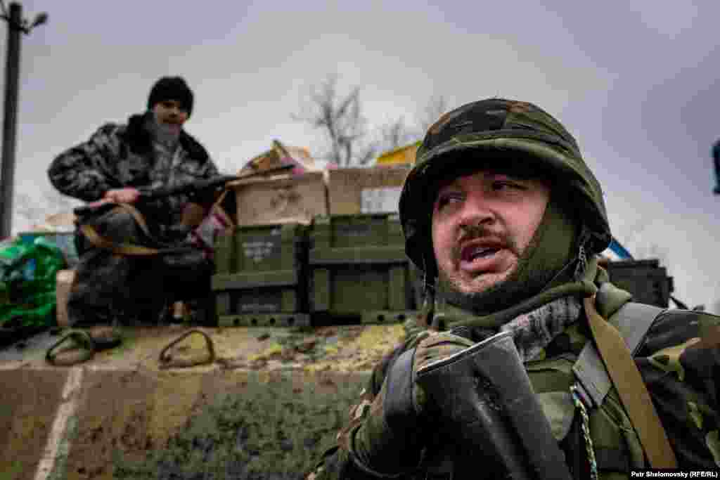 Солдаты украинской армии в Дебальцево, Донецкая область Украины. 3 февраля 2015