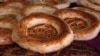 Намаз - не повод для воровства: как пекари воспитывают честность в покупателях