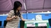 В Таиланде первые за 8 лет выборы, побеждает партия изгнанного из страны экс-премьера