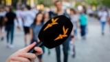 UKRAINE – RFERL. Radio Svoboda microphone, Kyiv, 05May2018