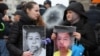 Правозащитники требуют расследовать смерть Дулата Агадила. В Сети появилось видео со следами пыток на теле казахстанского активиста