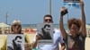 В мире проходят пикеты и митинги в поддержку Сенцова #SaveOlegSentsov