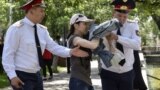 Митингов не было, но десятки человек задержаны полицией: что произошло в Казахстане?