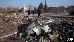 Место катастрофы "Боинга" авиакомпании МАУ под Тегераном