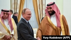 Владимир Путин и принц Саудовской Аравии Мохаммед ибн Салман 