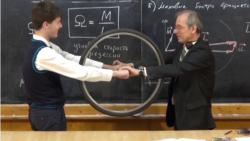 Ukrainian Teacher Pavel Viktor Uses YouTube To Teach The World Physics