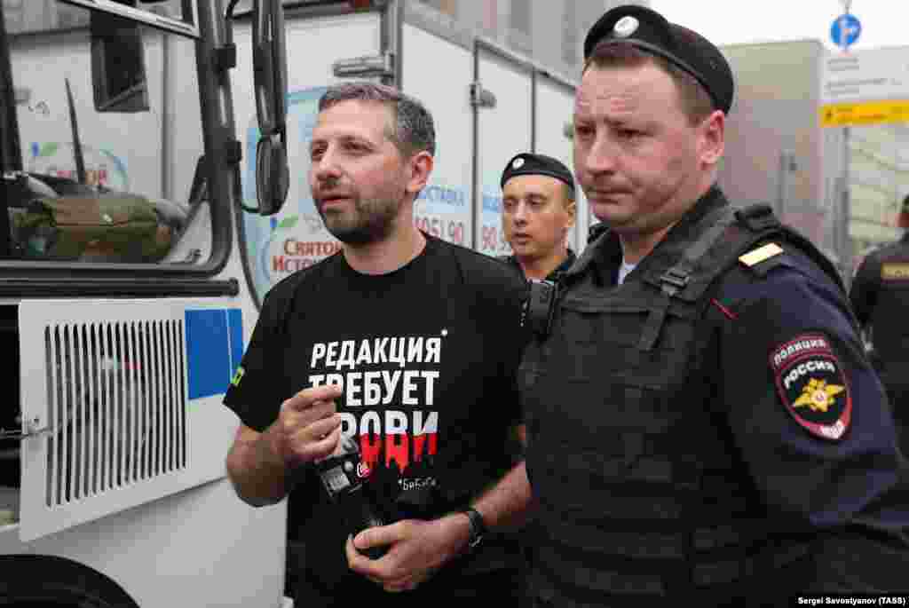 Задержали спецкора &quot;Медузы&quot; Илью Жегулева. Его брата в апреле 2018 года суд Москвы приговорил к трем годам колонии общего режима по обвинению в хранении наркотиков (часть 2 статьи 228 УК)