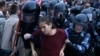 В МВД РФ предлагают наказывать родителей за участие детей в несогласованных протестах