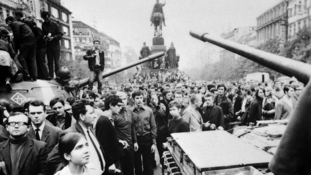 Уроки 1968 года для юной москвички: чехи вспоминают, чему их научило  вторжение советских войск в их страну