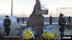 Мемориал "Небесной сотне" в Киеве, фото УНИАН 