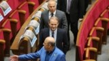 UKRAINE -- MPs Vadym Rabinovych, Viktor Medvedchuk and Nestor Shufrych during the solemn sitting of the Verkhovna Rada of the IXth convocation, in Kyiv, August 29, 2019