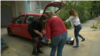 Волонтеры помогают жителям Краснодара