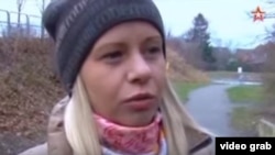 "Виктория Шмидт" - девушка, которой федеральные российские СМИ предположительно платят за интервью и репортажи