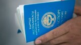 Киргизские националисты требуют вернуть в паспорта графу "национальность"
