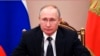 Песков: Путин категорически против культа своей личности