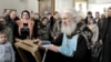 В Екатеринбурге запретили служить священнику: он проклинал тех, кто закрывает храмы из-за коронавируса