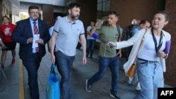 Кирилл Вышинский покидает суд, 28 августа 2019
