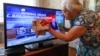 Мининформации Казахстана грозит отключить трансляцию 88 телеканалов, включая российские