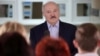 Глава КГБ о "российских кукловодах" и "привет" Лукашенко от папы римского. Что произошло в Беларуси 17 декабря