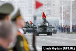 Военный парад в честь 75-летия Победы во Второй мировой войне в Минске, Беларусь, 9 мая (Влад Грыдзин)