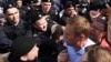 Алексея Навального задержали и обвинили в неповиновении полиции 
