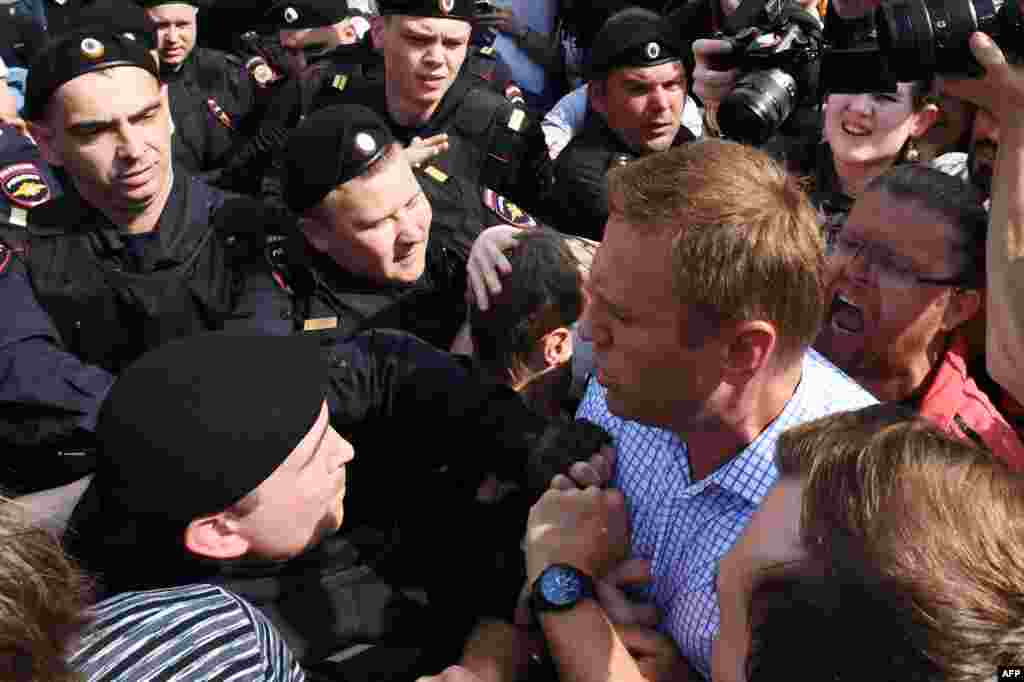 В Москве задержали Алексея Навального&nbsp;