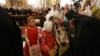 "Настоятели храмов будут наказаны". Что грозит допустившим массовые службы на Пасху священникам в Украине и что угрожает прихожанам