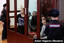 Обвиняемые по делу о теракте в метро Петербурга в зале суда 2 апреля 2019 года. Фото: Reuters