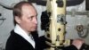 "Медуза" опубликовала перевод беседы Клинтона и Путина о гибели подводной лодки "Курск"