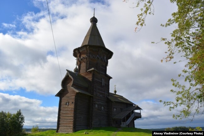 Церковь Успения в Кондопоге, переданная РПЦ в 2017 году Церковь Успения в Кондопоге, переданная РПЦ в 2017 году
