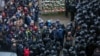 В МВД Беларуси заявили, что организаторы протестов накануне "цинично использовали в своих целях" смерть Романа Бондаренко