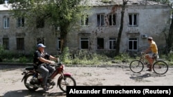 Дом в Донецке после обстрела. Июнь 2019
