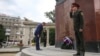 В Вене вандалы облили краской памятник советским солдатам