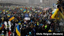 Акция в поддержку Украины в Торонто