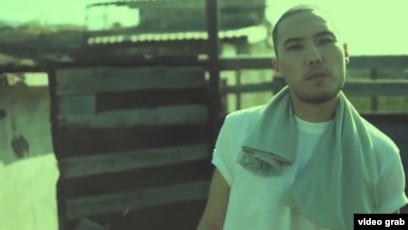 Қарыздар үшін іште бітті