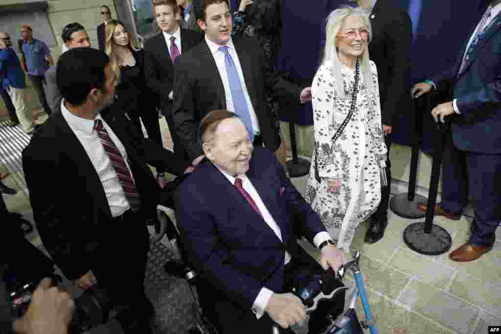 Владелец крупнейшего в мире казино&nbsp;Las Vegas Sands и один из богатейших людей в США Шелдон Адельсон со своей женой Мириам Оксорн