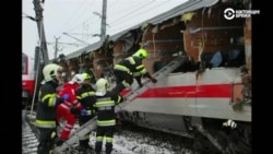 Один человек погиб, более 20 ранены при столкновении поездов в Австрии