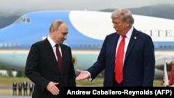 Встреча Владимира Путина и Дональда Трампа в Анкоридже на Аляске, 15 августа 2025 года